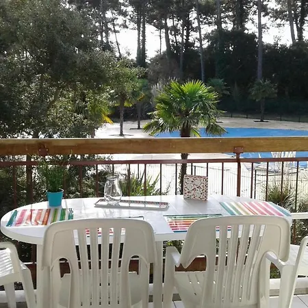 T2 Turquoise Avec Piscine Et Tennis 아파트 온드라스
