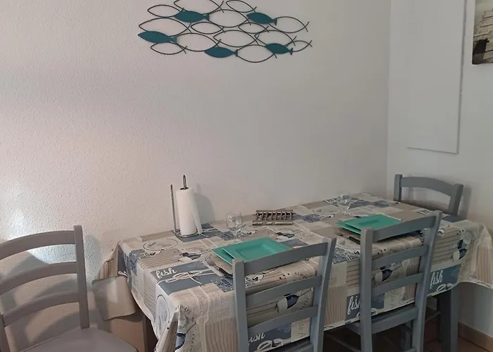 T2 Turquoise Avec Piscine Et Tennis Апартаменты *